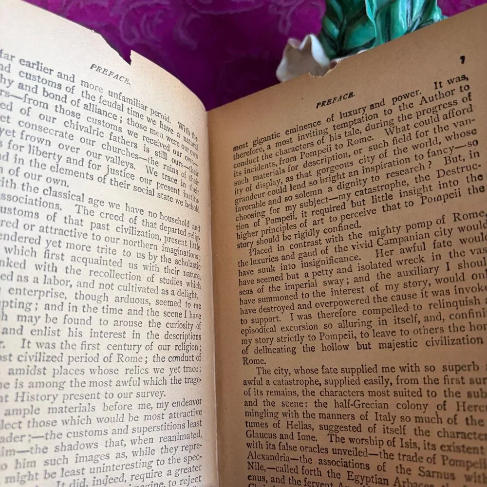 1899 The Last Days of Pompeii by Sir Edward Bulwer Lytton, Caxton Edition